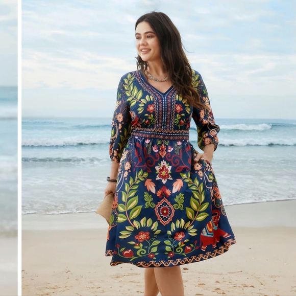 BloomChic Dresses & Skirts - BloomChic Floral Navy Midi Dress